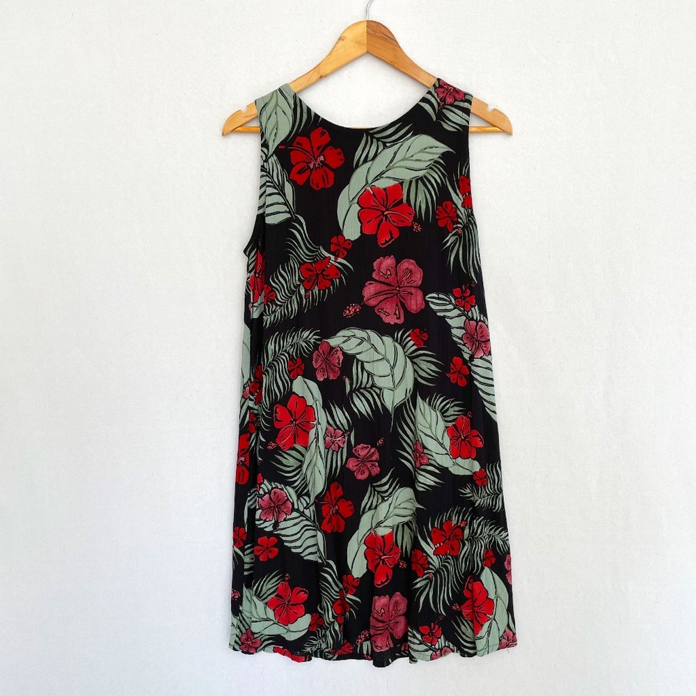 HIBISCUS COLLECTION HAWAII Lightweight 100% Rayon Tropical Print Dress